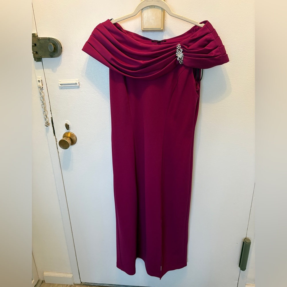 Marina NWT Fuschia Dress size Small